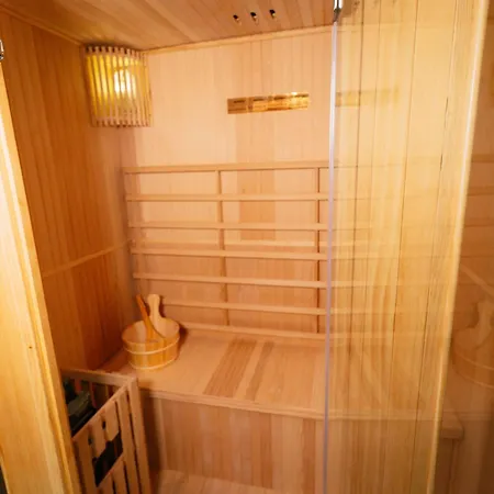 Capsule Flower - Balneo - Cinema - Billard - Nintendo Switch - Centre