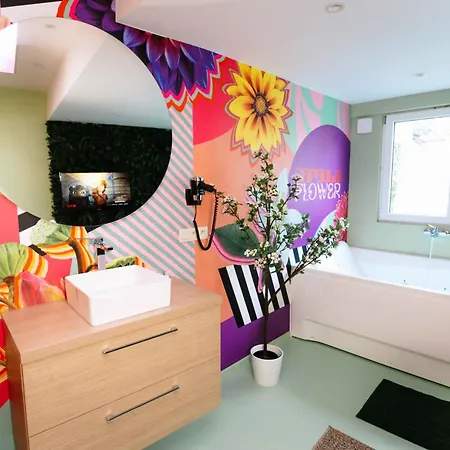 Appartamento Capsule Flower - Balneo - Cinema - Billard - Nintendo Switch - Centre *